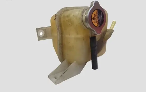 Nissan X-Trail T31 Coolant expansion tank/reservoir