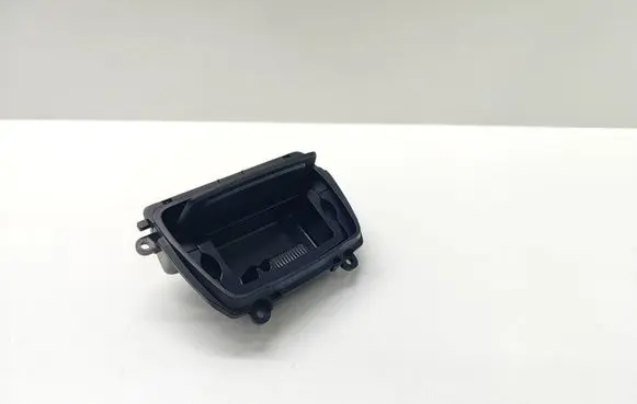 BMW 5 F10 F11 Ashtray (front) 9206347 920634701 51169206347