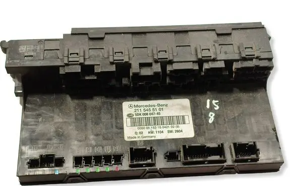 Mercedes-Benz E W211 Fuse module 2115455101 5DK00804745