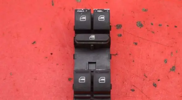 Volkswagen PASSAT B6 Electric window control switch 1K4959857