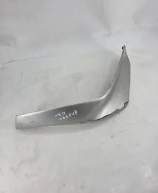 Mitsubishi Pajero Front bumper lip MR437266