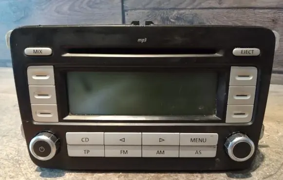 Volkswagen Jetta V Radio/CD/DVD/GPS head unit 1K0035186AD VWZ1Z2G6286401