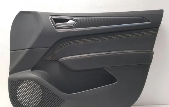 Renault Arkana Front door card panel trim 809009868R
