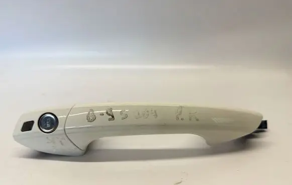 Mercedes-Benz C W204 Coupe door lock (next to the handle) A2047660125 A2047600170