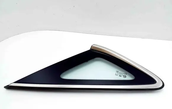 Hyundai i40 Rear vent window glass 878203Z310 878203Z320