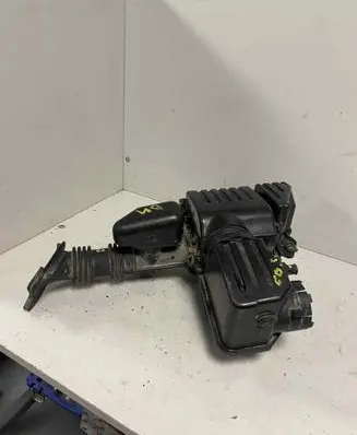 Air filter box