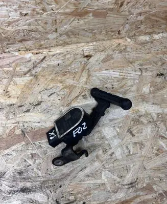 Headlight/headlamp level sensor