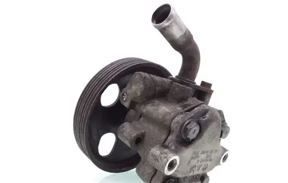 Ford Fiesta Power steering pump 2S6C3A696 AASPA 7012