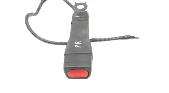 Toyota Prius (XW50) Front seatbelt buckle
