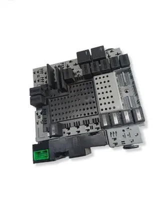 Volvo XC90 Comfort/convenience module 08688513 08696035 000002453887