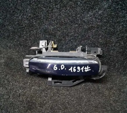 Audi A6 S6 C6 4F Rear door exterior handle 4F0837886