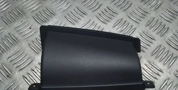 BMW 1 E81 E87 Air intake duct part 7547591