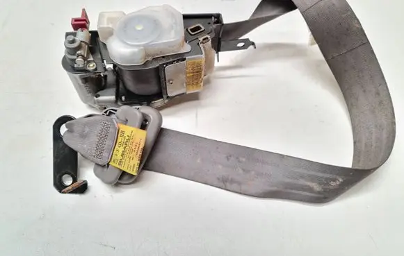 Subaru Forester SF Front seatbelt 0426160 5569B011