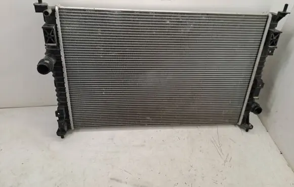 Coolant radiator