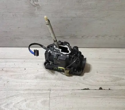 Jeep Grand Cherokee Gear shifter/selector 04670682AG HW15200