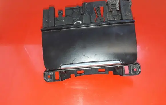 Audi A5 8T 8F Ashtray (front) 8K0857951