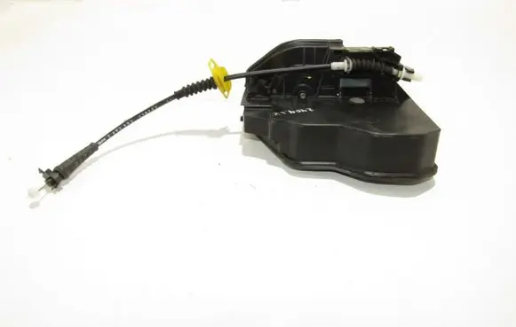 BMW X3 E83 Front door lock