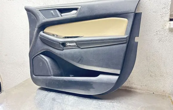 Ford Edge II Front door card panel trim FT4BR23890A