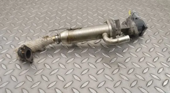 Jaguar XJ X350 EGR valve 4R8Q9Y493AJ