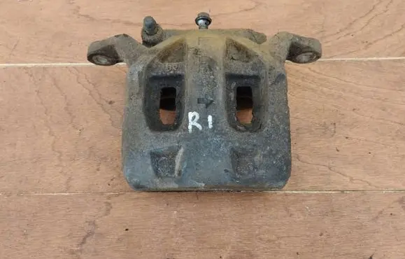 Infiniti EX Front brake caliper