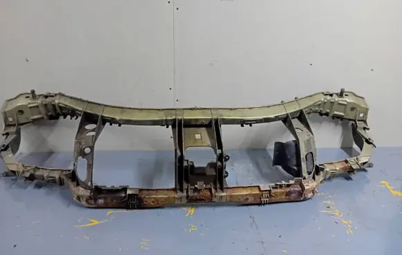 Ford Mondeo MK IV Top upper radiator support slam panel