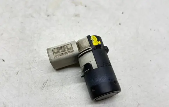 Audi A6 S6 C5 4B Parking PDC sensor 7H0919275