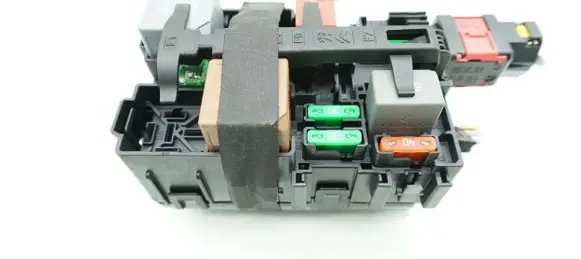 Peugeot 2008 II Fuse box set