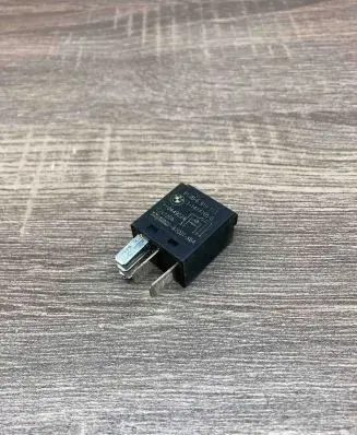 BMW 5 F10 F11 Other relay 6919113 1414165