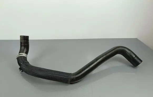 Nissan Qashqai J12 Engine coolant pipe/hose 215015UB3A