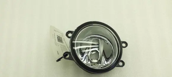 Toyota Avensis T270 Front fog light 89210656