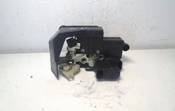 Alfa Romeo 156 Front door lock 18110242