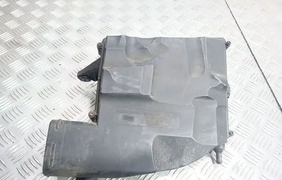 Mercedes-Benz E W211 Air filter box A6420940304 A6420901701