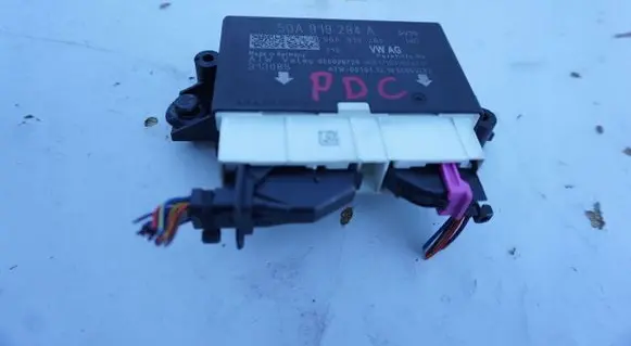 Volkswagen PASSAT B8 Parking PDC control unit/module 5QA919294A