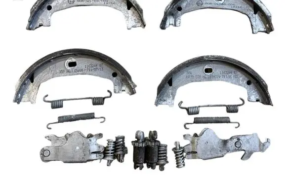 BMW 1 F20 F21 Handbrake/parking brake pads 2464315 34411163244 1163244