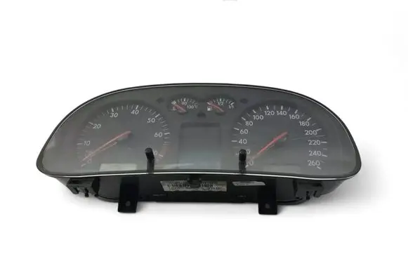 Volkswagen Golf IV Speedometer (instrument cluster) 1J0920826E