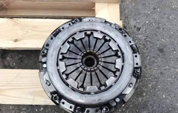 Suzuki Swift III Clutch set kit