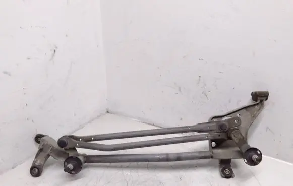Honda Civic Front wiper linkage 