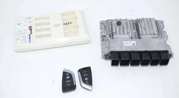 BMW 3 G20 G21 Engine ECU kit and lock set 5A9D2C6 9886577 13619886577