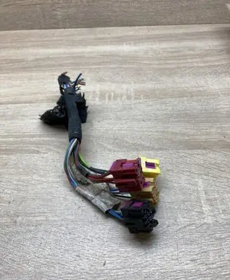 Audi A6 S6 C4 4A Plug wire 4A0972988 8A0972986