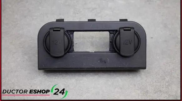 KIA Rio 12 V Socket (front) 847621W051