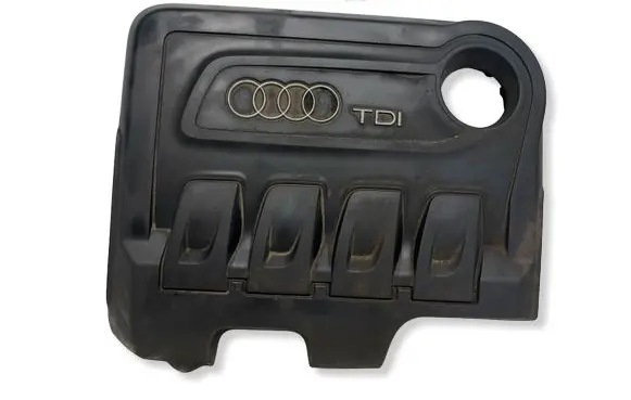 Audi Q3 8U Engine cover (trim) 