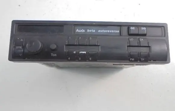 Audi A4 S4 B5 8D HiFi Audio sound control unit 4D0035152