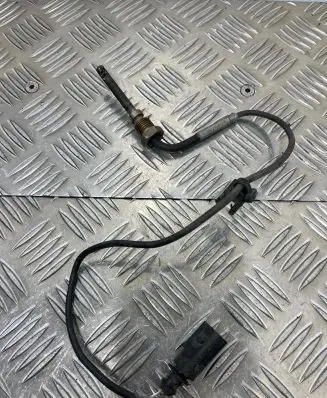 Audi A8 S8 D3 4E Exhaust gas temperature sensor 038906088A