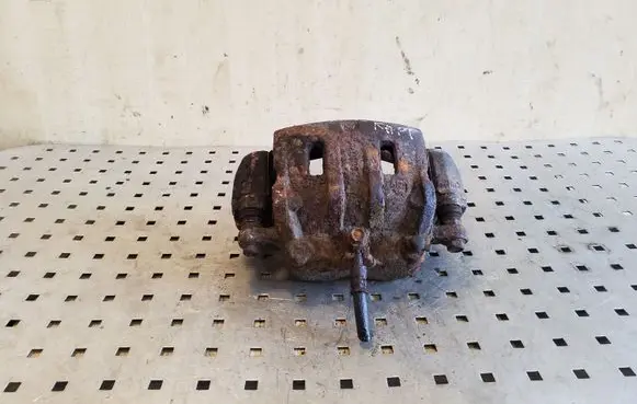 Chevrolet Captiva Front brake caliper