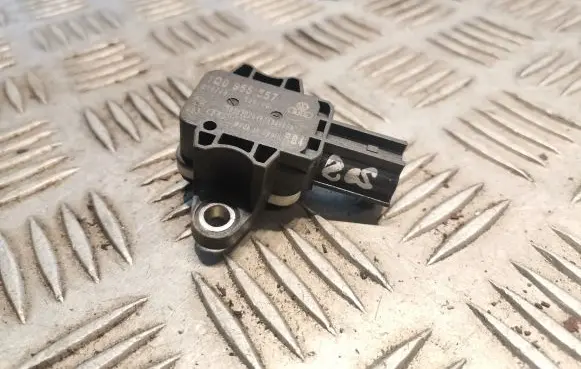Volkswagen Eos Airbag deployment crash/impact sensor 1Q0955557