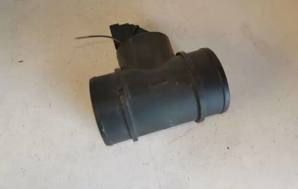 Opel Zafira B Mass air flow meter 25358054