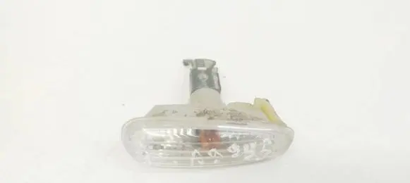 KIA Ceed Front fender indicator light 923033L1