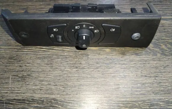 BMW 5 E60 E61 Light switch 6925252 3328020100