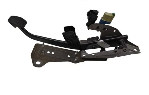 Ford Focus C-MAX Brake pedal 3M512467AH
