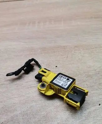 Opel Zafira B Airbag deployment crash/impact sensor 24460761 SA006538460